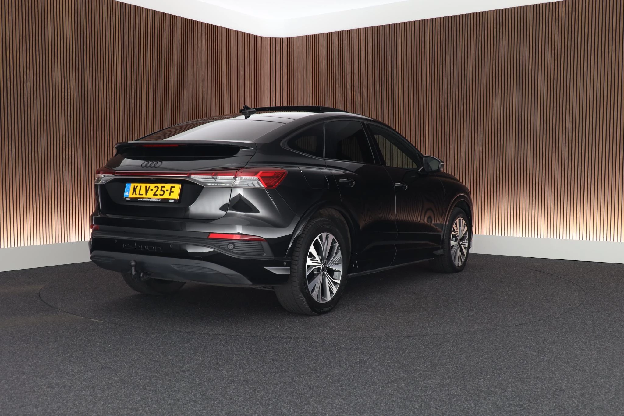 Hoofdafbeelding Audi Q4 Sportback e-tron