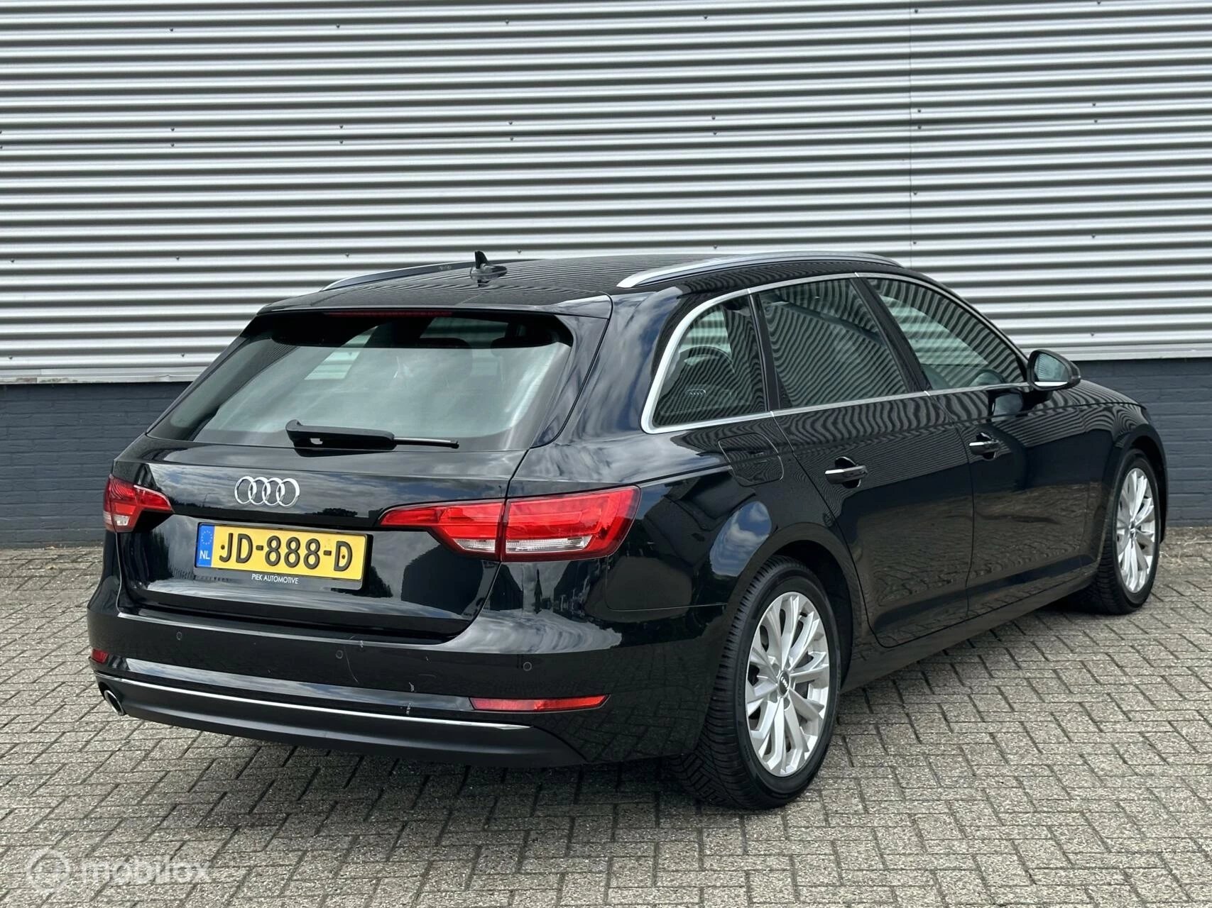 Hoofdafbeelding Audi A4