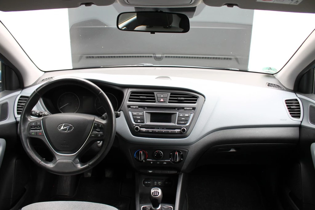 Hoofdafbeelding Hyundai i20