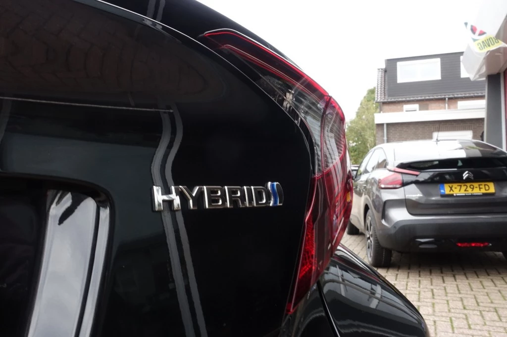 Hoofdafbeelding Toyota C-HR