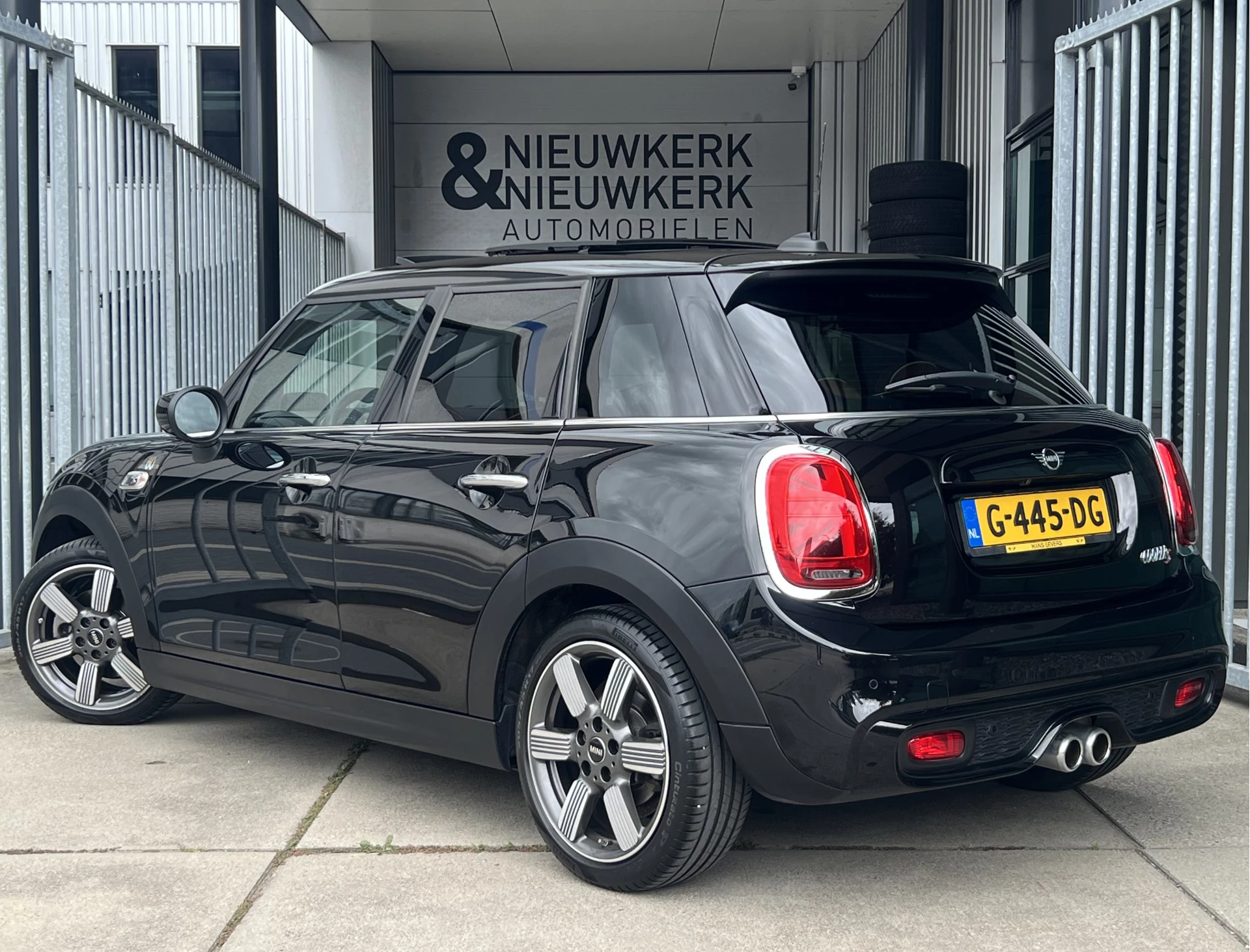 Hoofdafbeelding MINI Cooper S