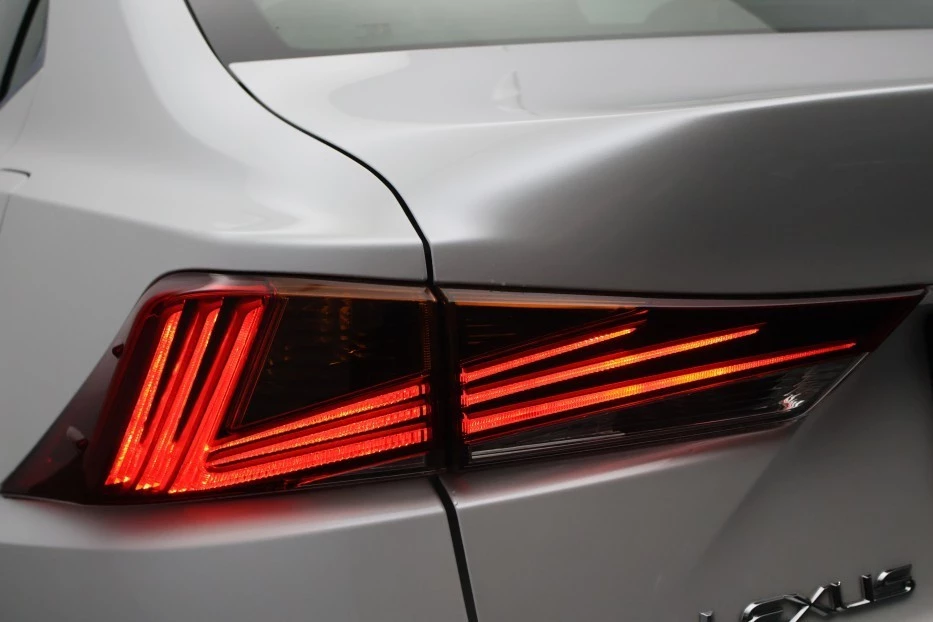 Hoofdafbeelding Lexus IS