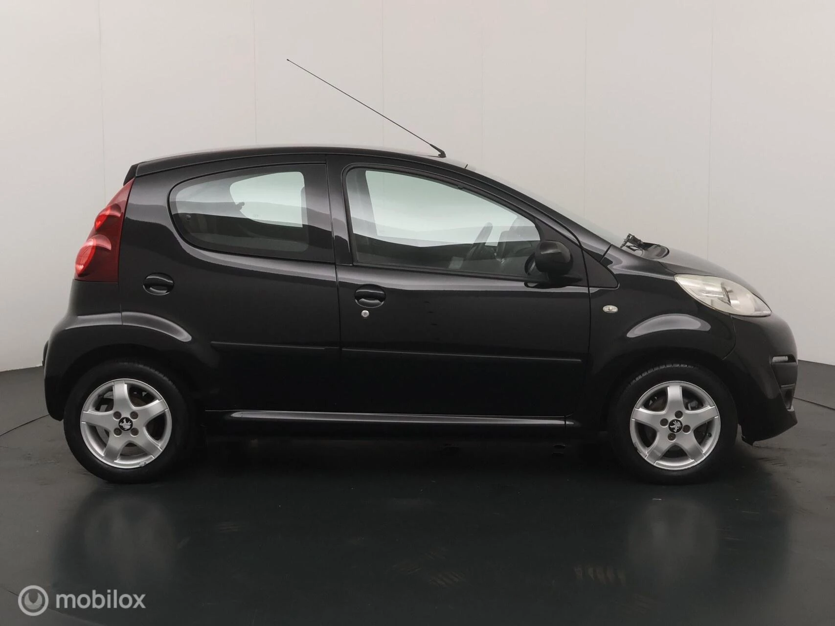 Hoofdafbeelding Peugeot 107