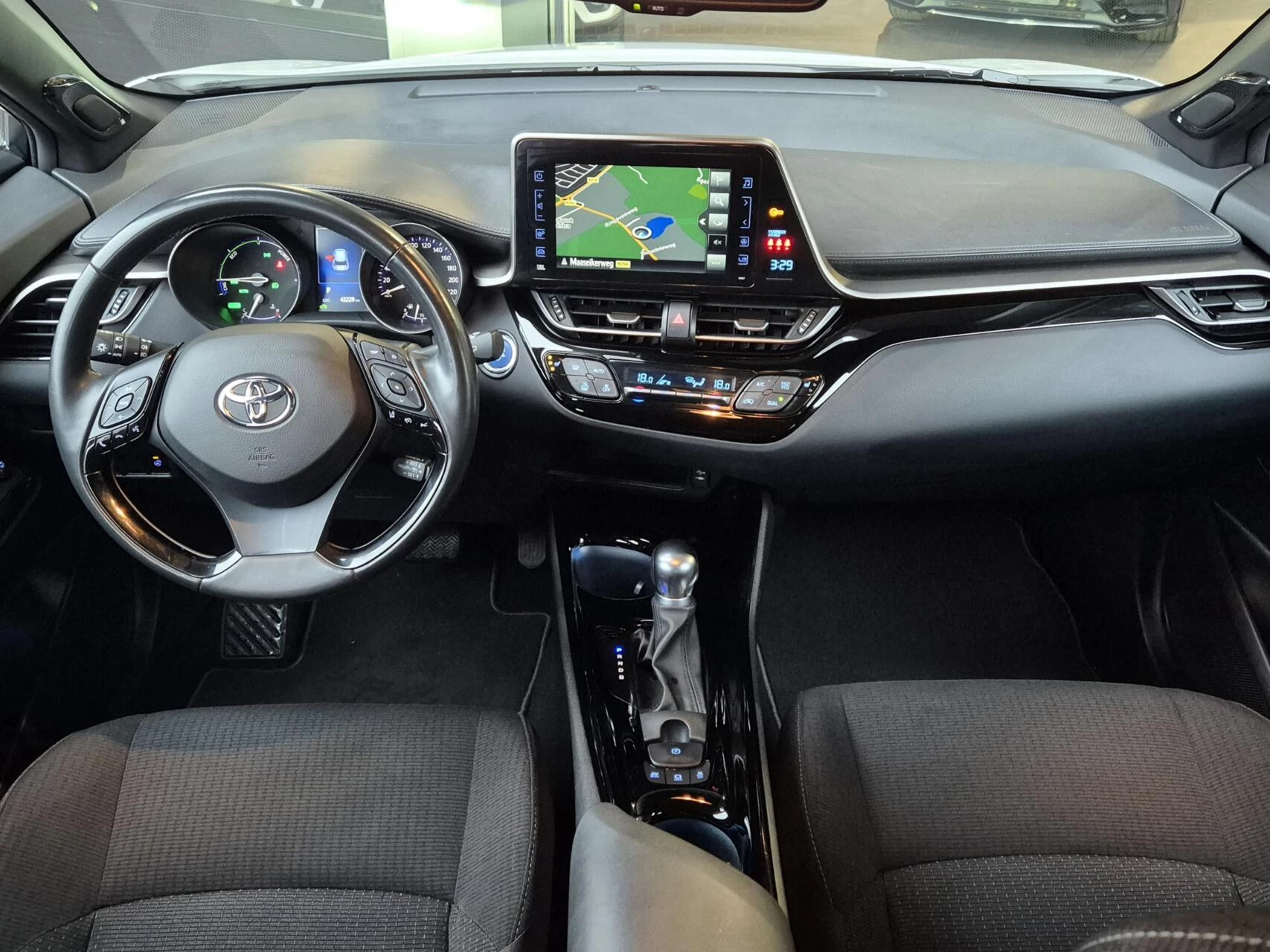 Hoofdafbeelding Toyota C-HR