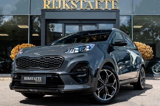 Hoofdafbeelding Kia Sportage Kia Sportage 1.6 T-GDI GT-Line|PANO|JBL-AUDIO|TREKHAAK|19''