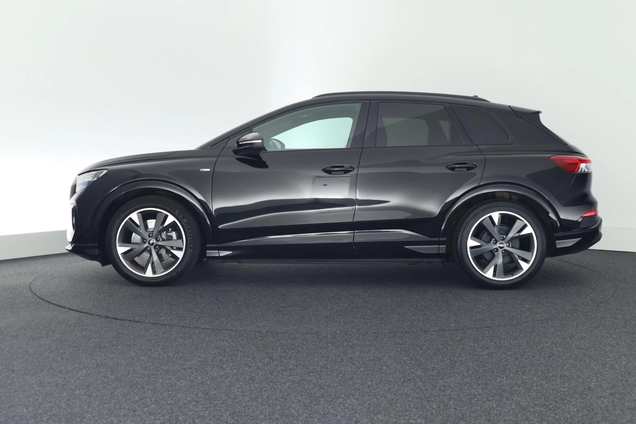 Hoofdafbeelding Audi Q4 e-tron
