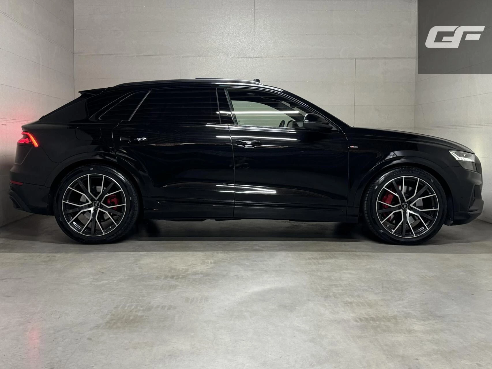 Hoofdafbeelding Audi Q8