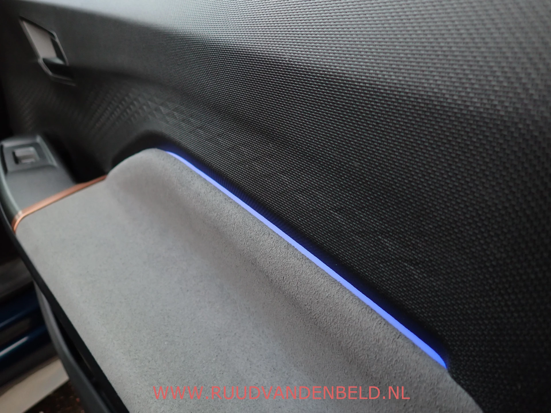 Hoofdafbeelding CUPRA Born