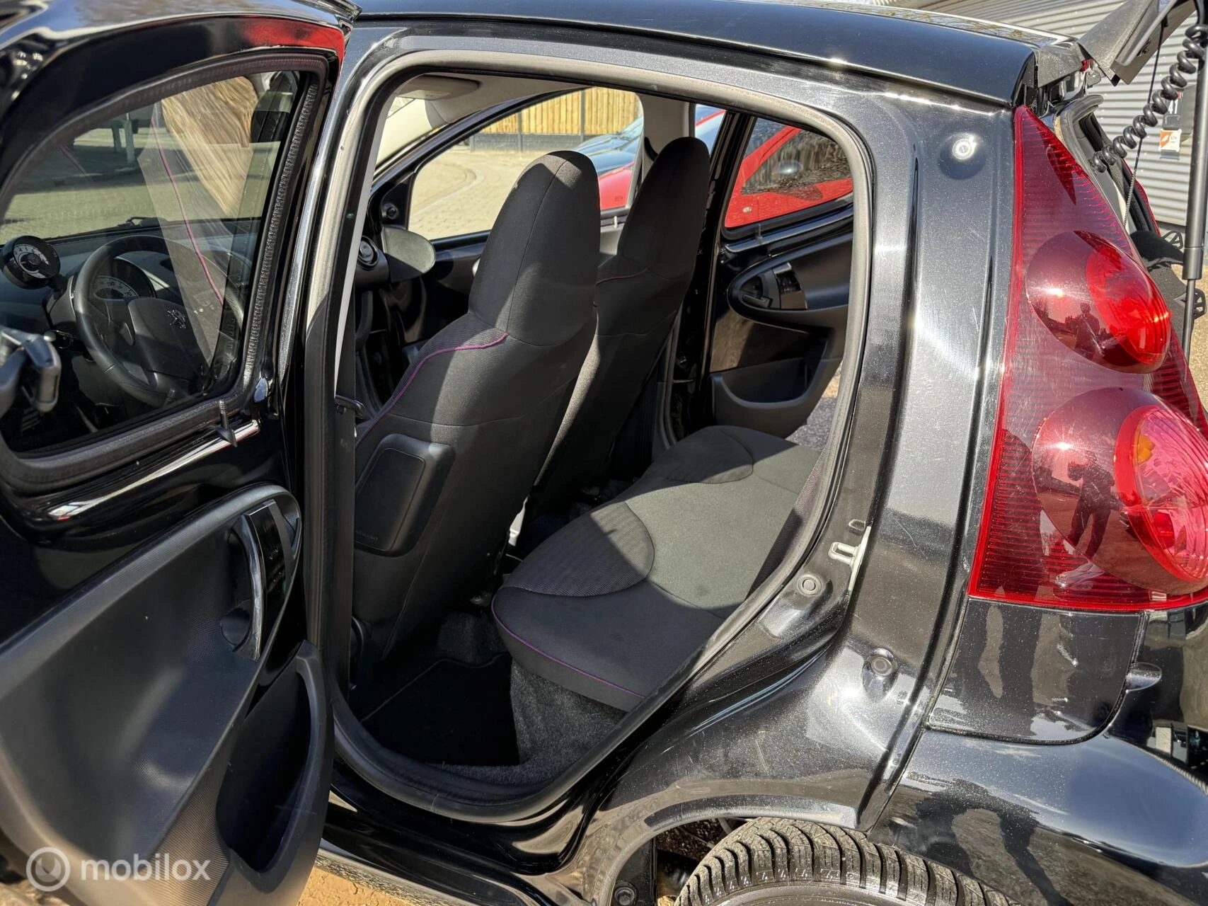 Hoofdafbeelding Peugeot 107