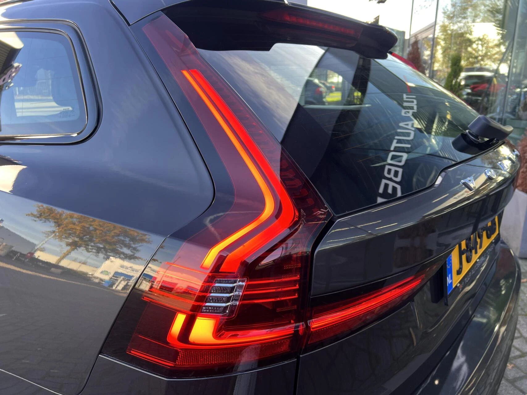 Hoofdafbeelding Volvo V90