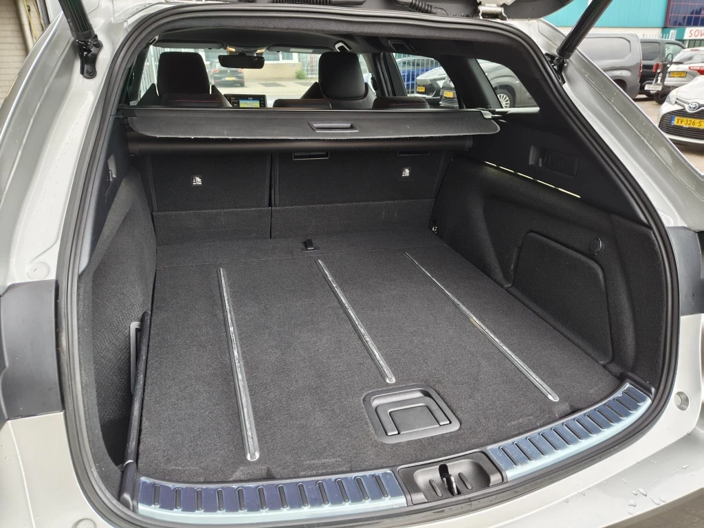 Hoofdafbeelding Toyota Corolla Touring Sports