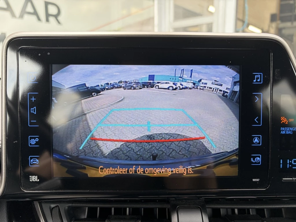 Hoofdafbeelding Toyota C-HR
