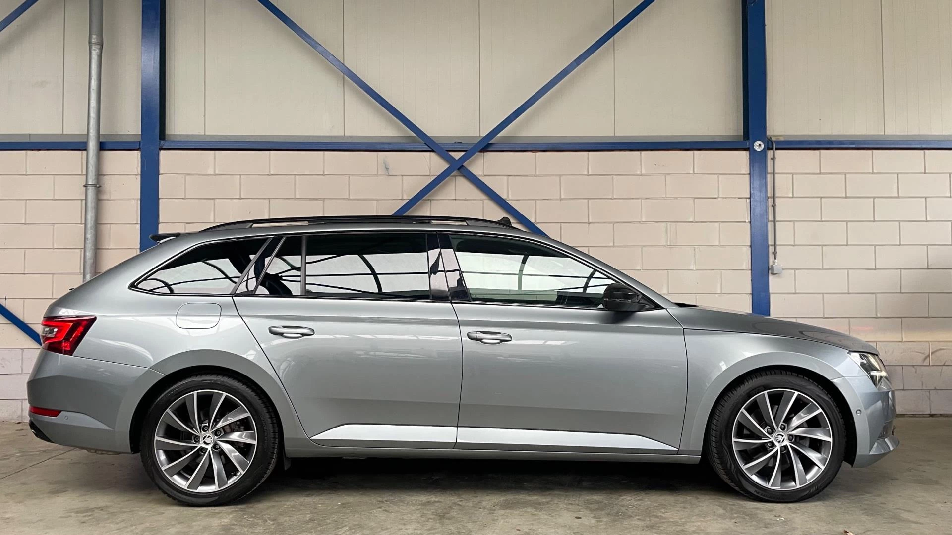 Hoofdafbeelding Škoda Superb