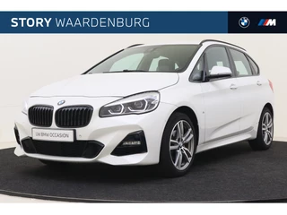 BMW 2 Serie Active Tourer 218i High Executive M Sport Automaat / Achteruitrijcamera / Sportstoelen / Head-Up / Park Assistant / LED / Adaptief onderstel / Stoelverwarming