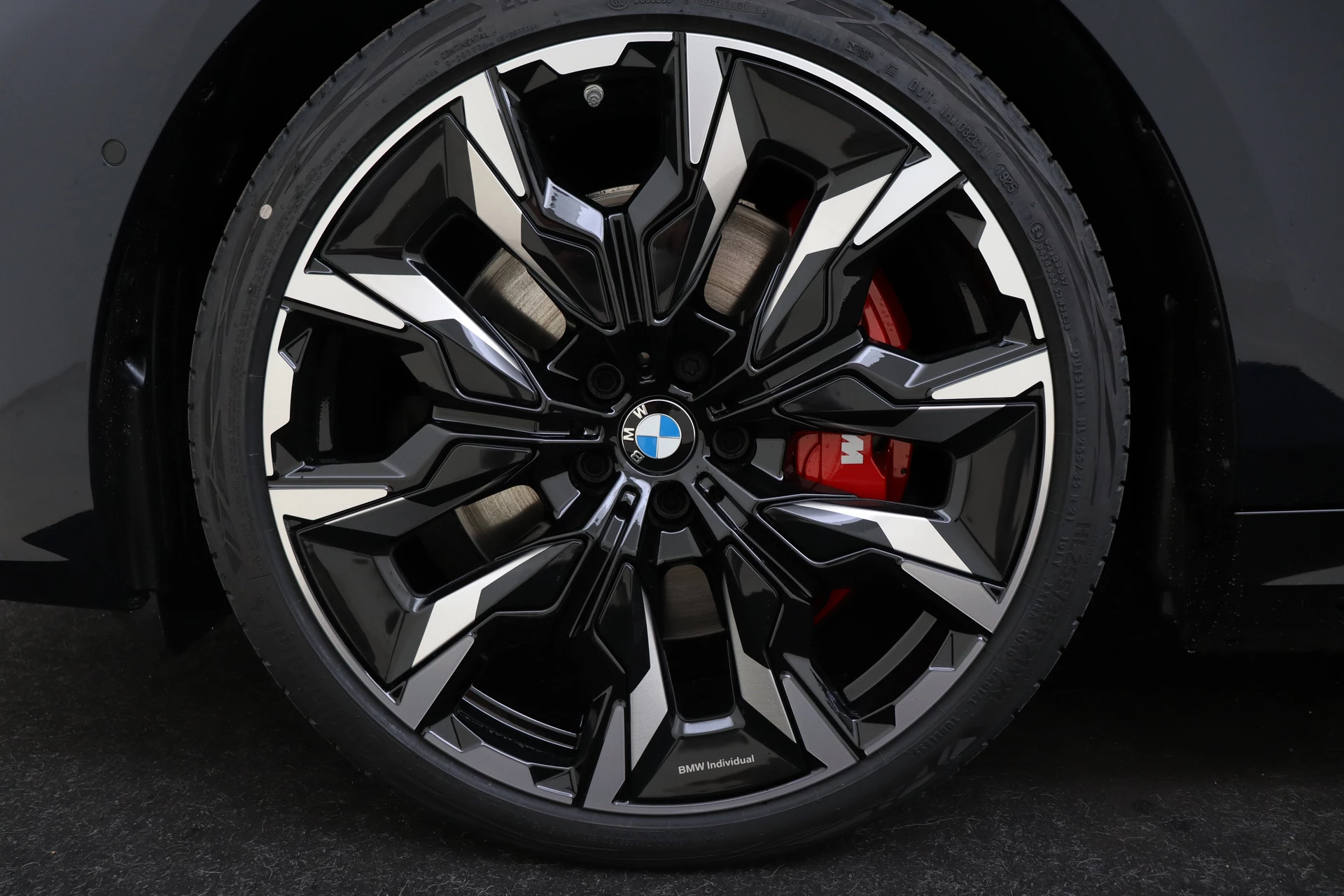 Hoofdafbeelding BMW i5