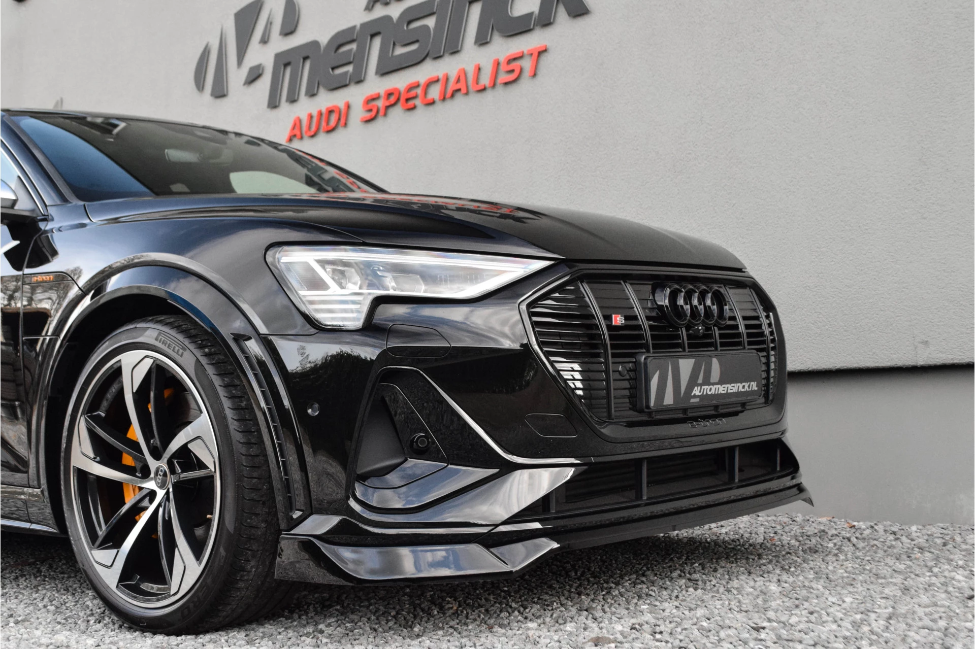 Hoofdafbeelding Audi e-tron