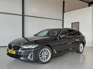 BMW 5-serie Touring 520i Business Edition Plus|Luxury Line|Laser Light|