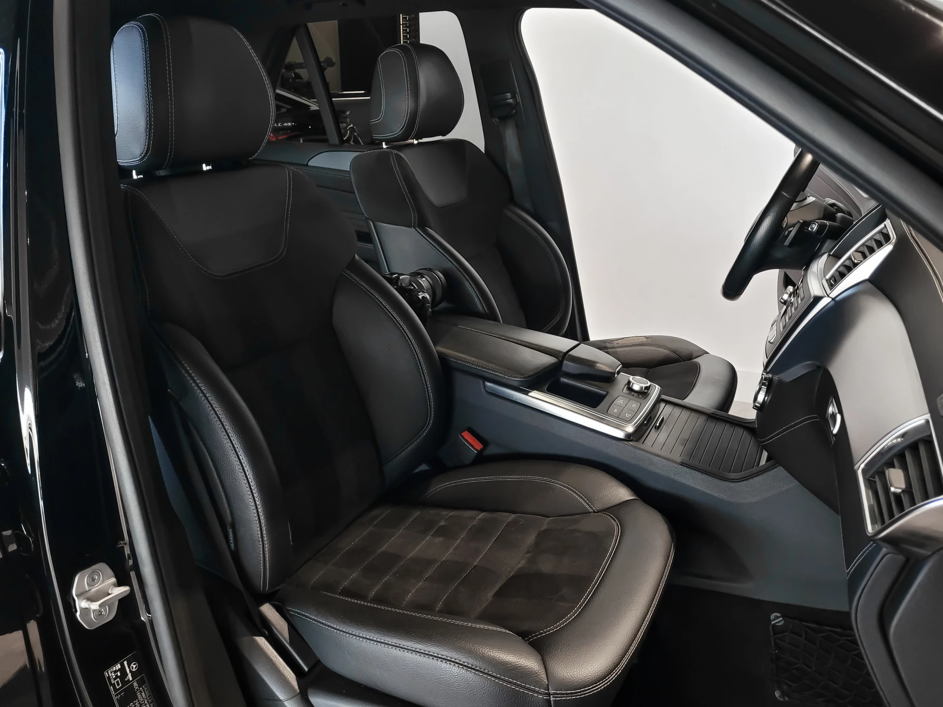 Hoofdafbeelding Mercedes-Benz M-Klasse