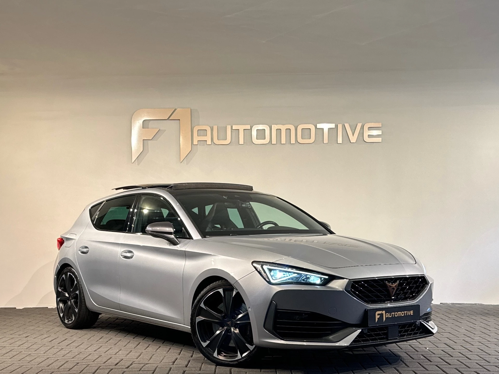 Hoofdafbeelding CUPRA Leon