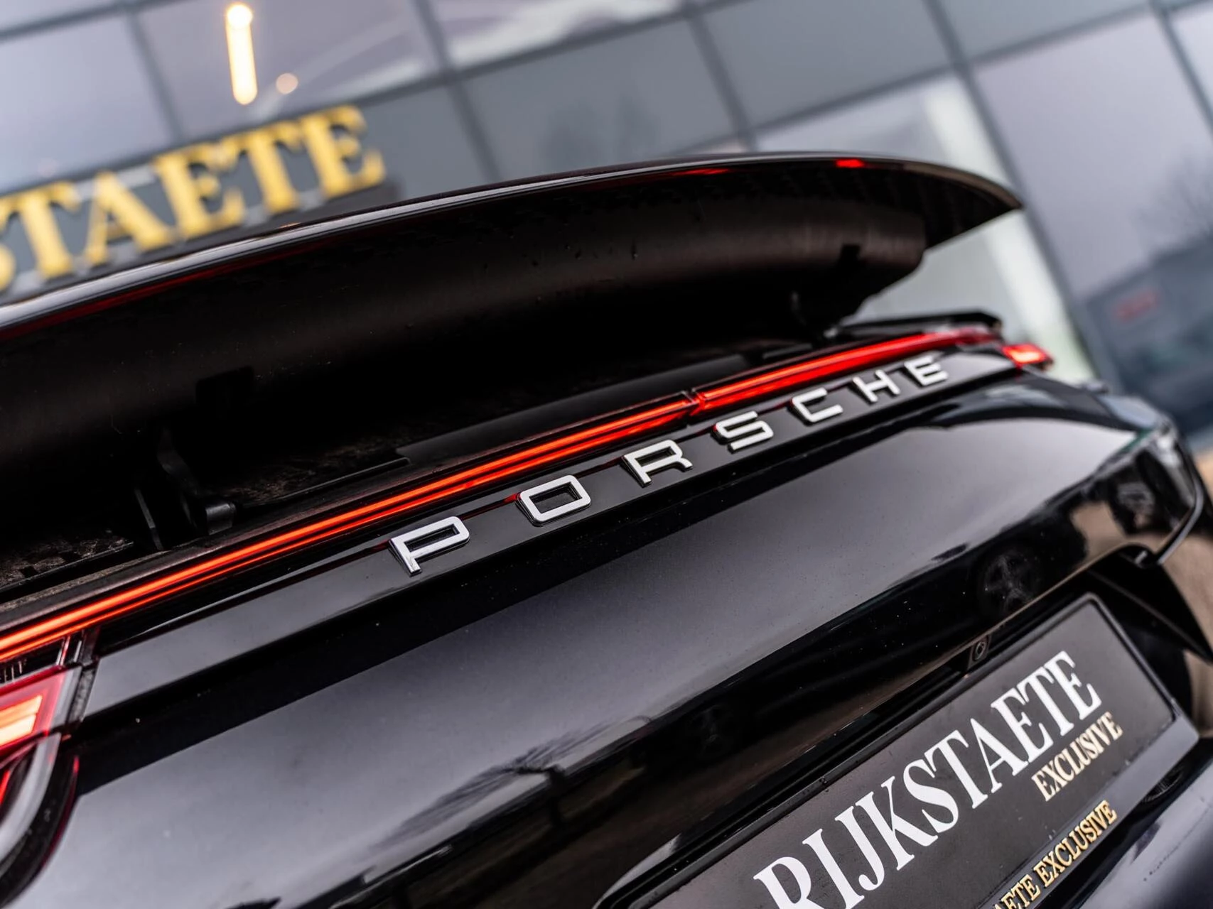 Hoofdafbeelding Porsche Panamera