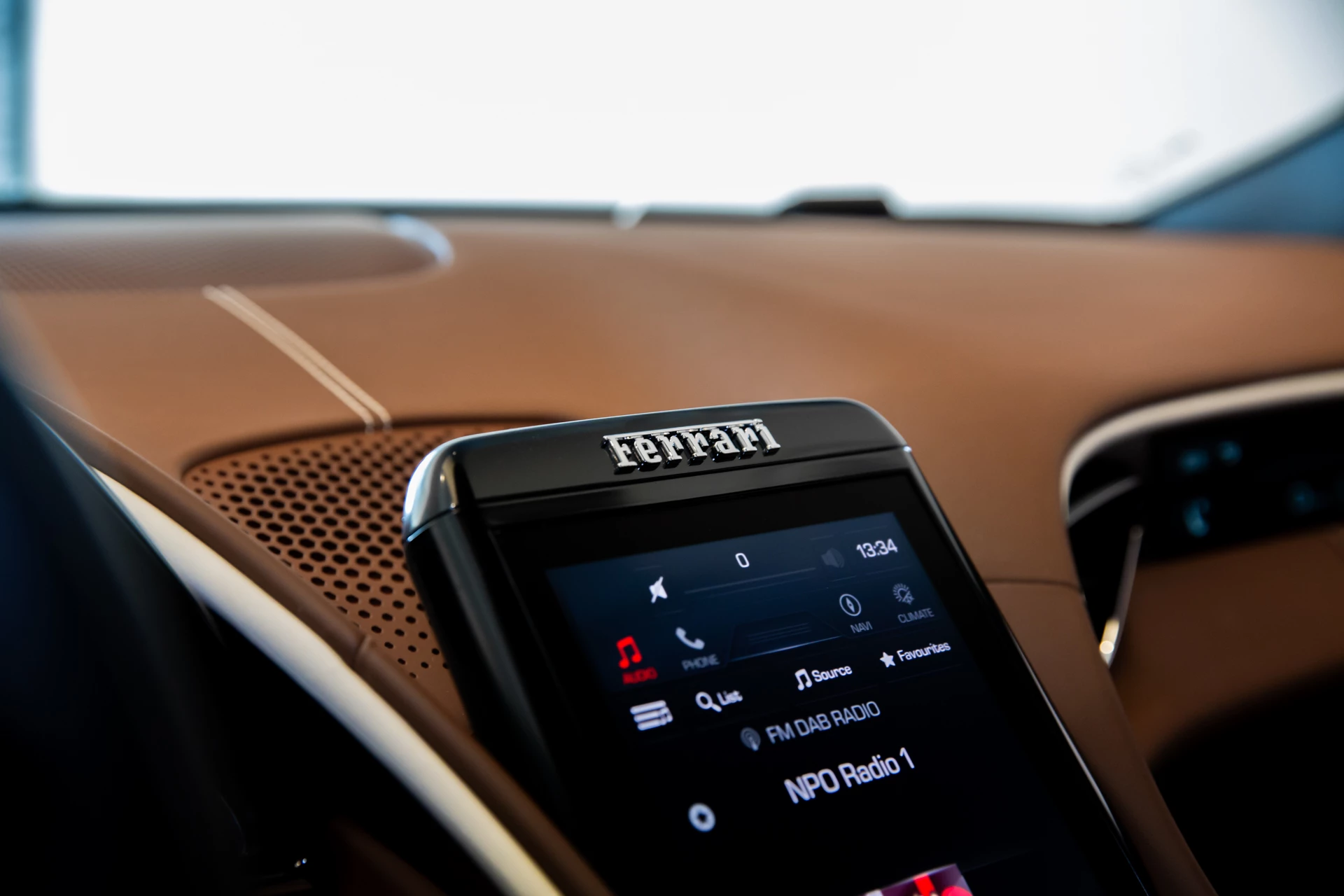 Hoofdafbeelding Ferrari Roma