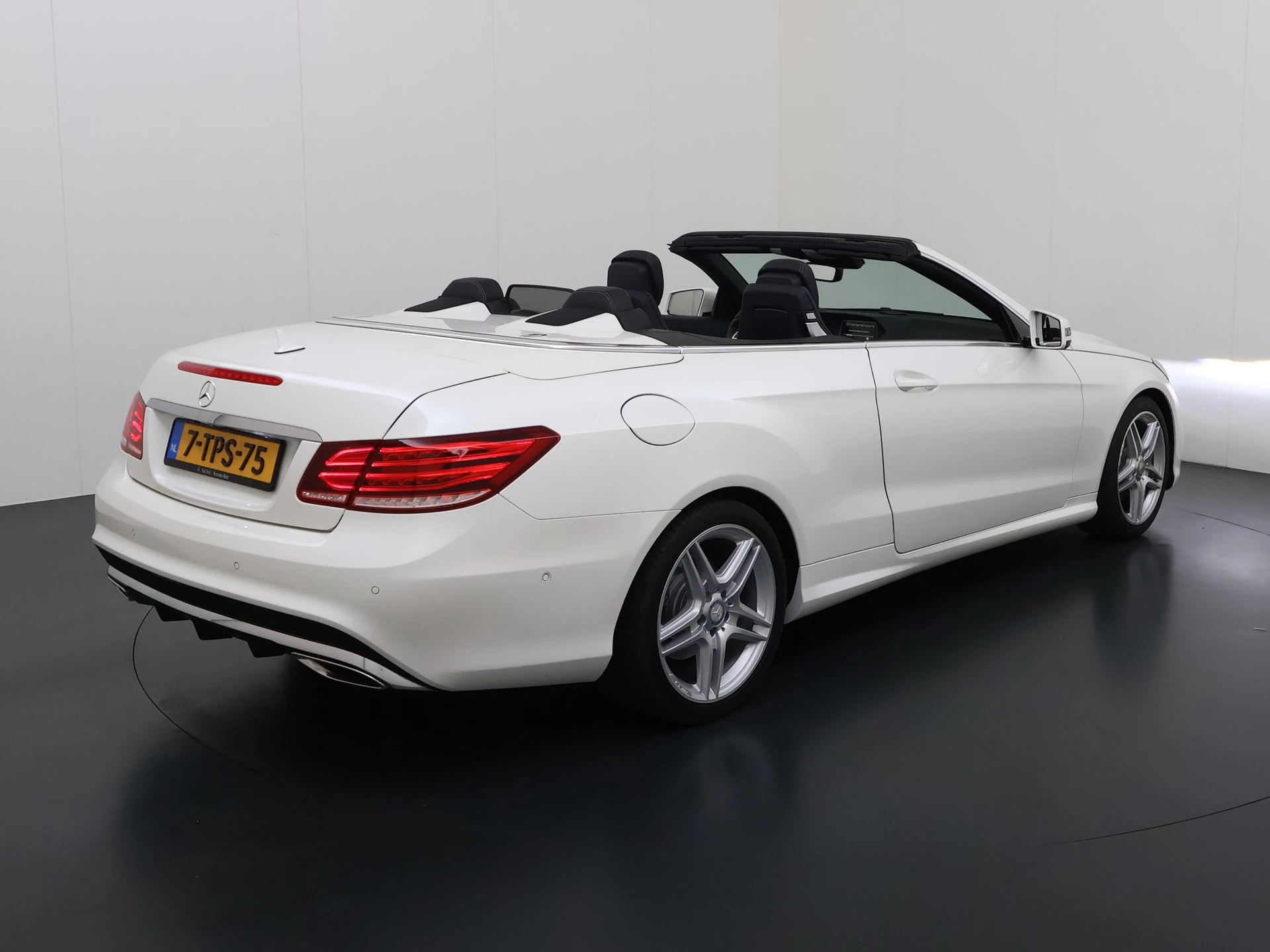 Hoofdafbeelding Mercedes-Benz E-Klasse
