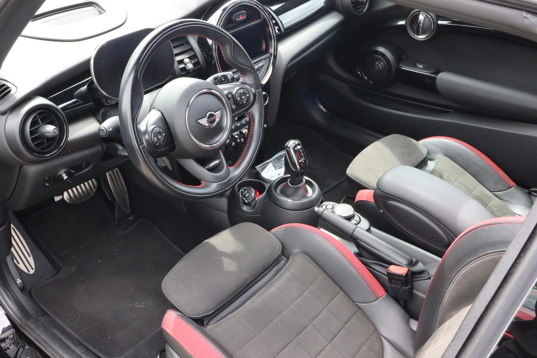 Hoofdafbeelding MINI 3-deurs