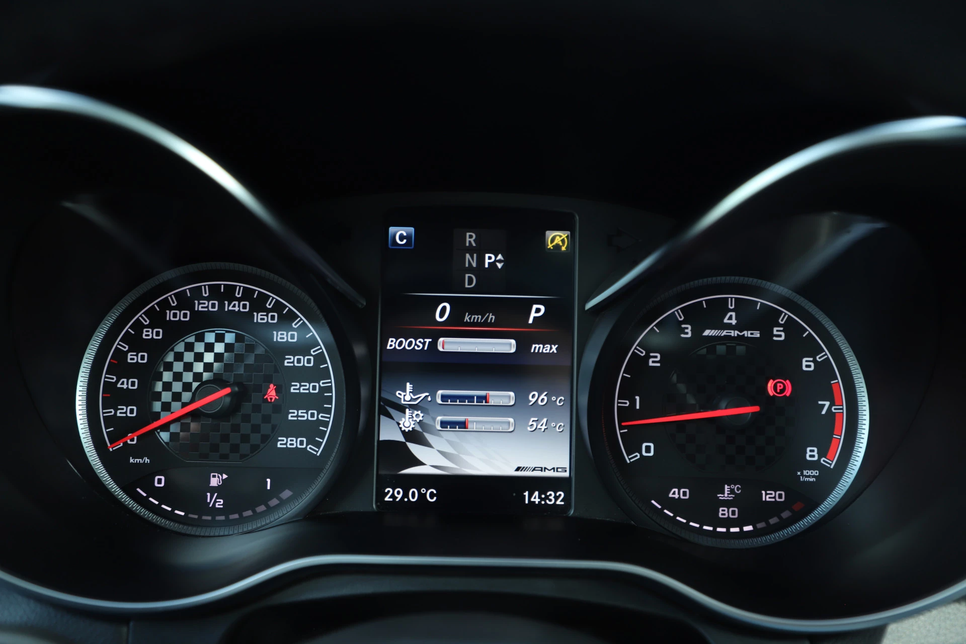 Hoofdafbeelding Mercedes-Benz GLC