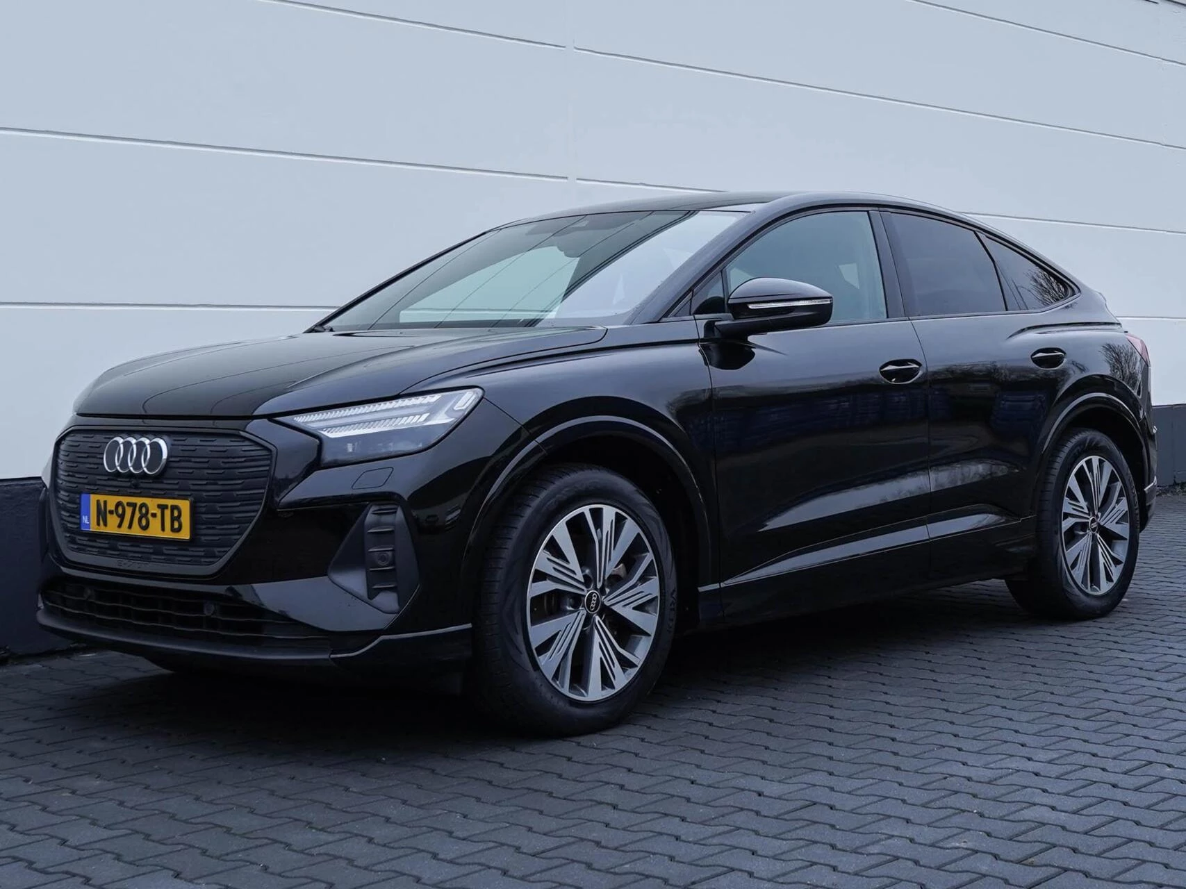 Hoofdafbeelding Audi Q4 e-tron