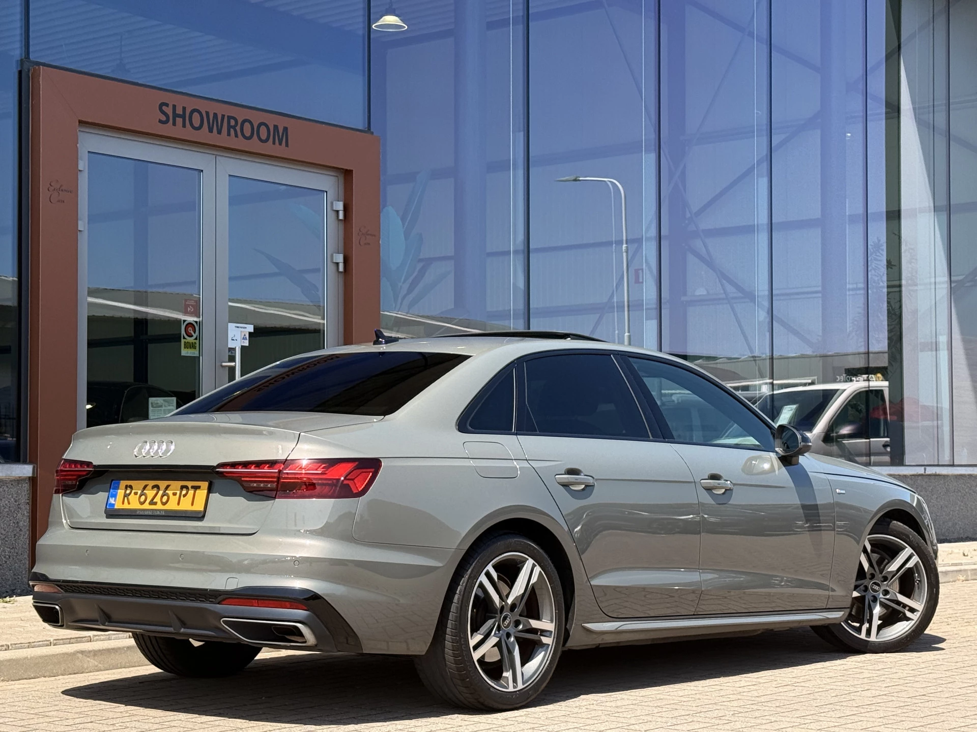 Hoofdafbeelding Audi A4
