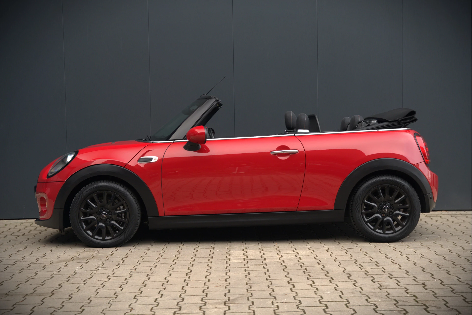 Hoofdafbeelding MINI Cooper Cabrio