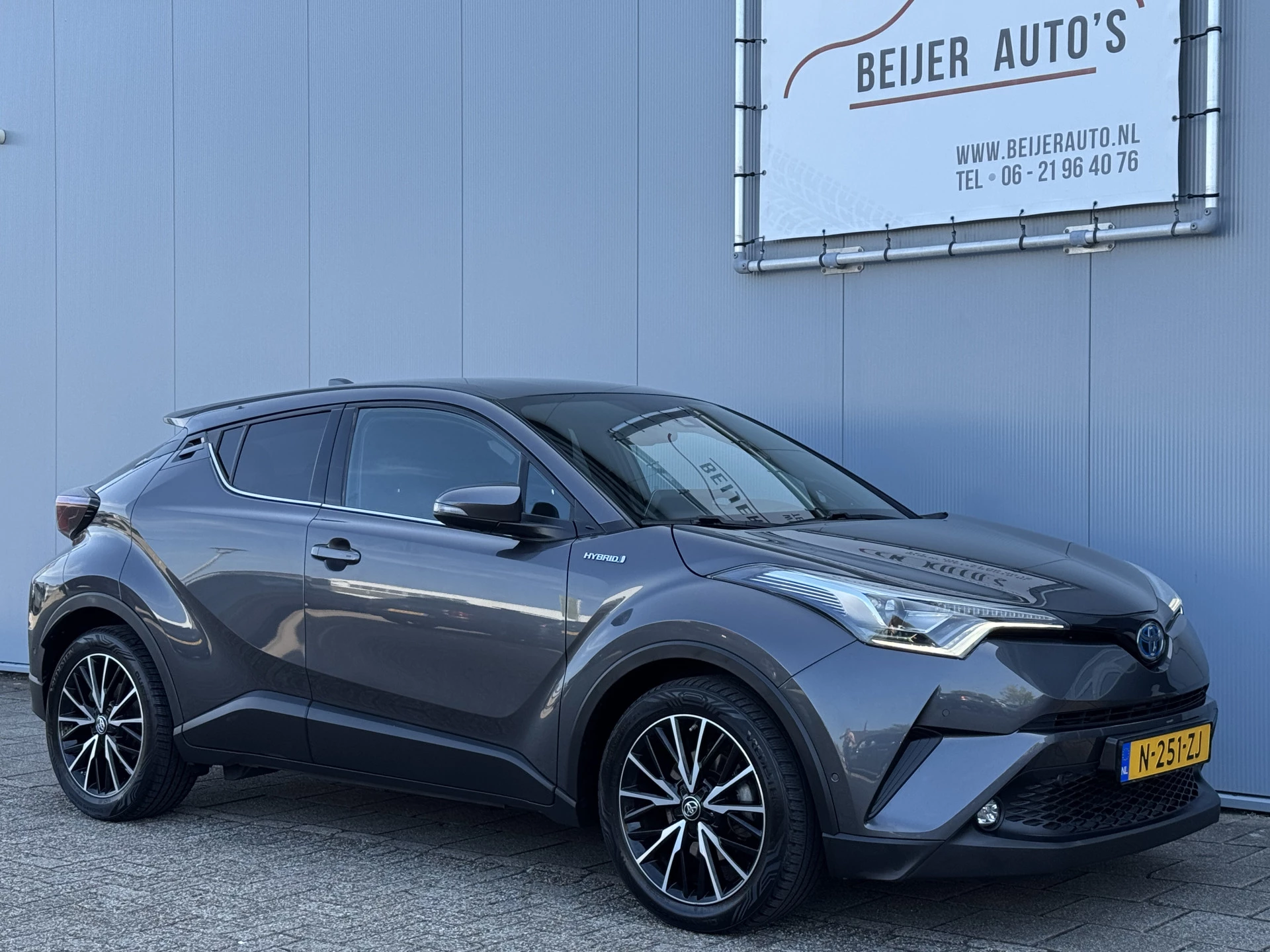 Hoofdafbeelding Toyota C-HR