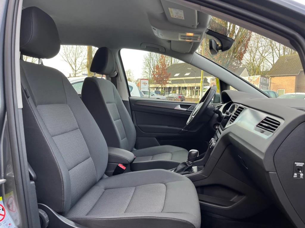 Hoofdafbeelding Volkswagen Golf Sportsvan