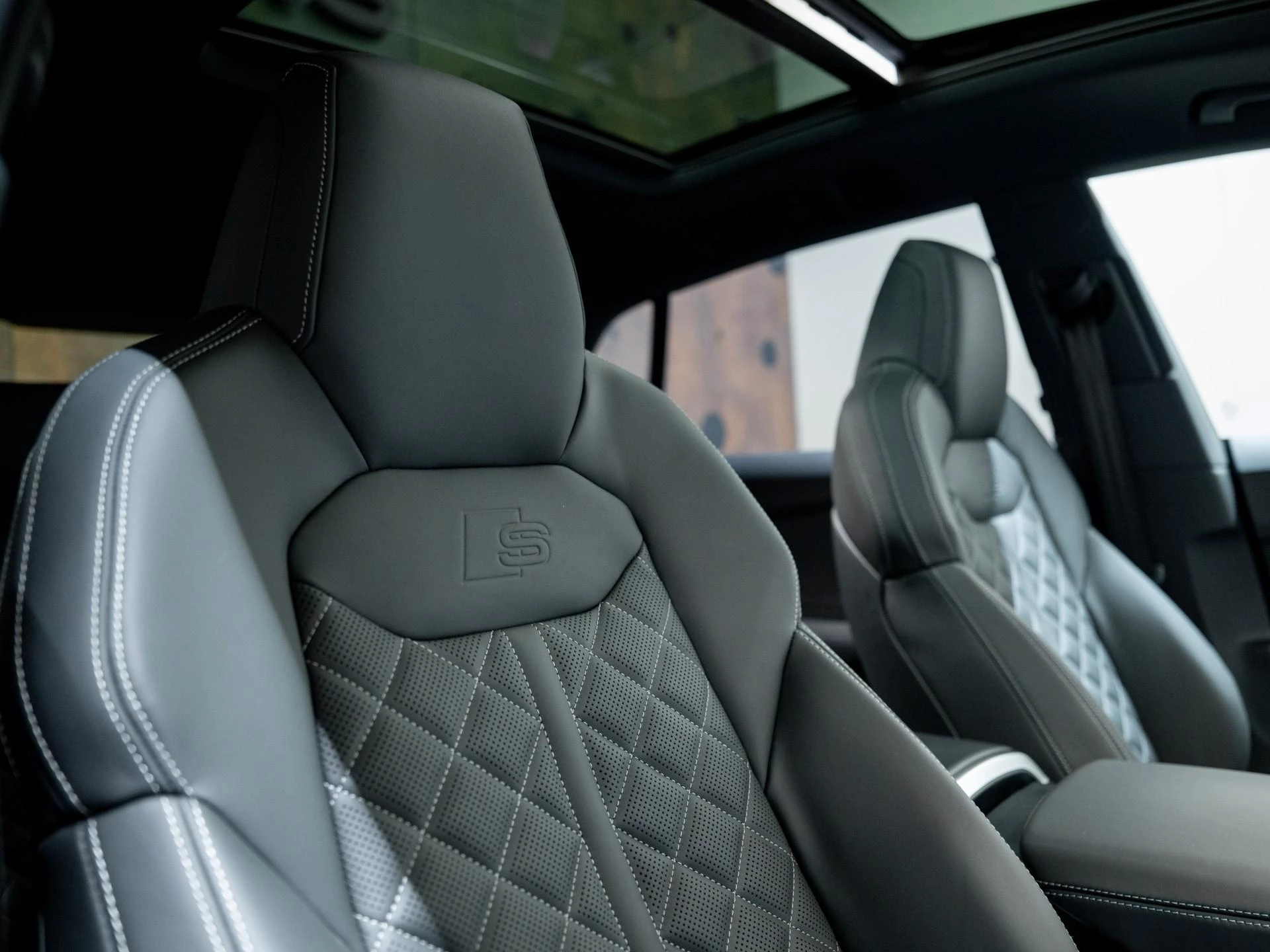 Hoofdafbeelding Audi Q8