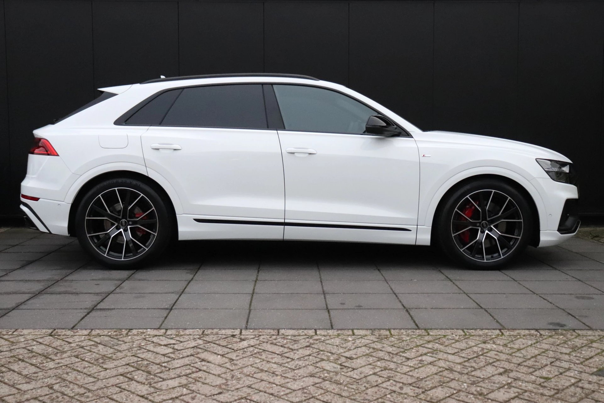 Hoofdafbeelding Audi Q8