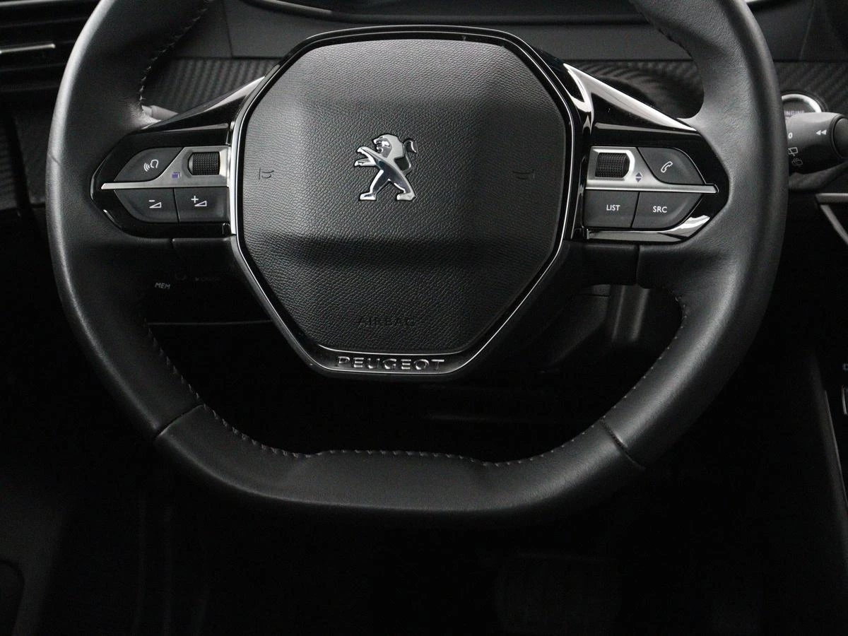 Hoofdafbeelding Peugeot e-208