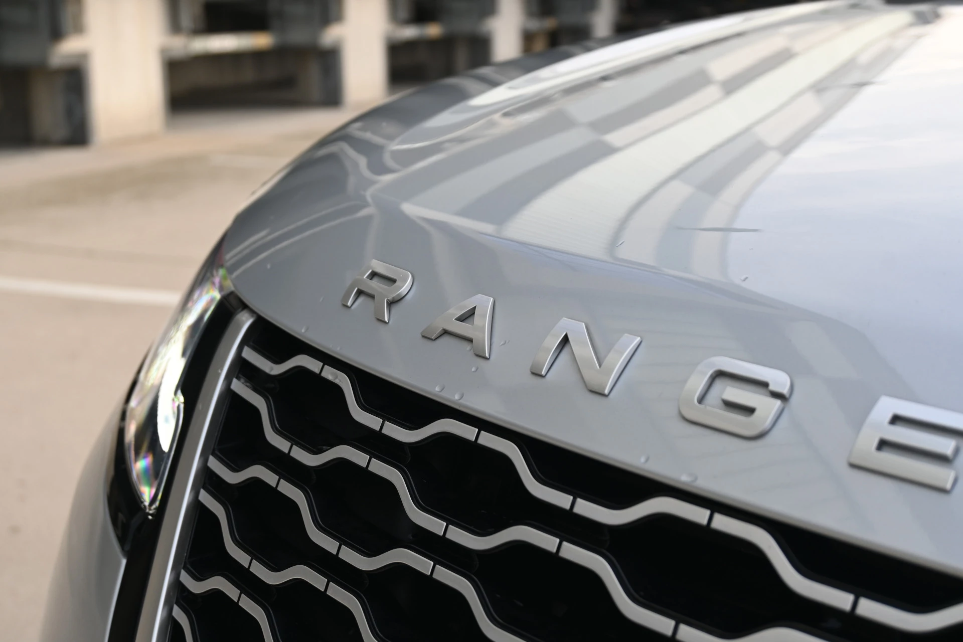 Hoofdafbeelding Land Rover Range Rover Velar