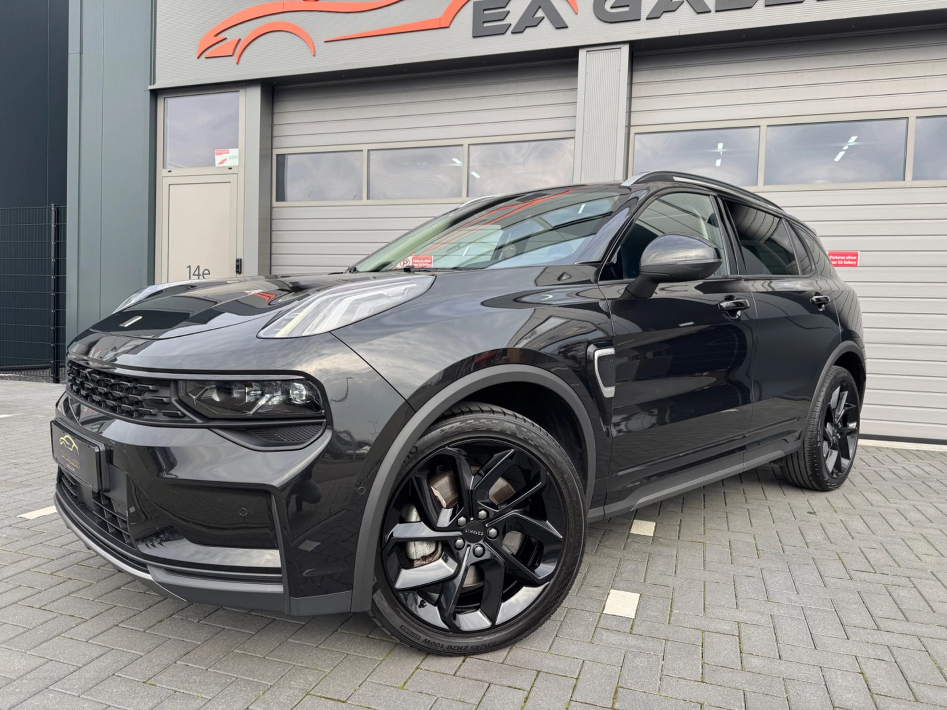 Hoofdafbeelding Lynk & Co 01