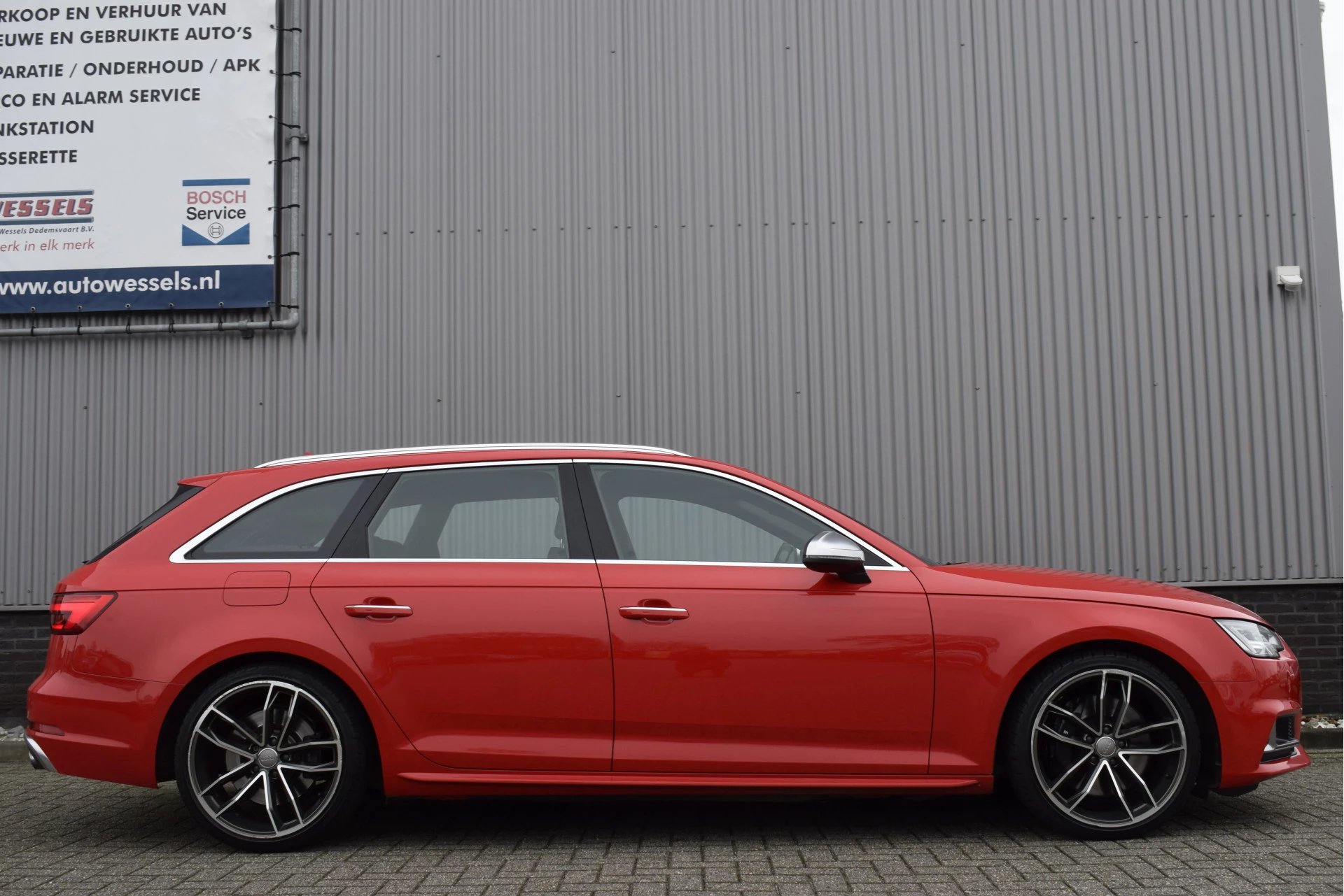 Hoofdafbeelding Audi S4