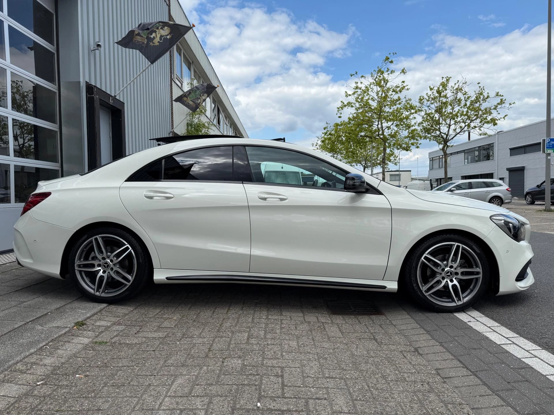 Hoofdafbeelding Mercedes-Benz CLA
