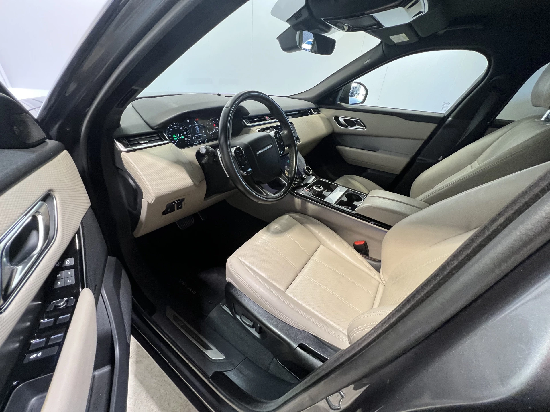 Hoofdafbeelding Land Rover Range Rover Velar