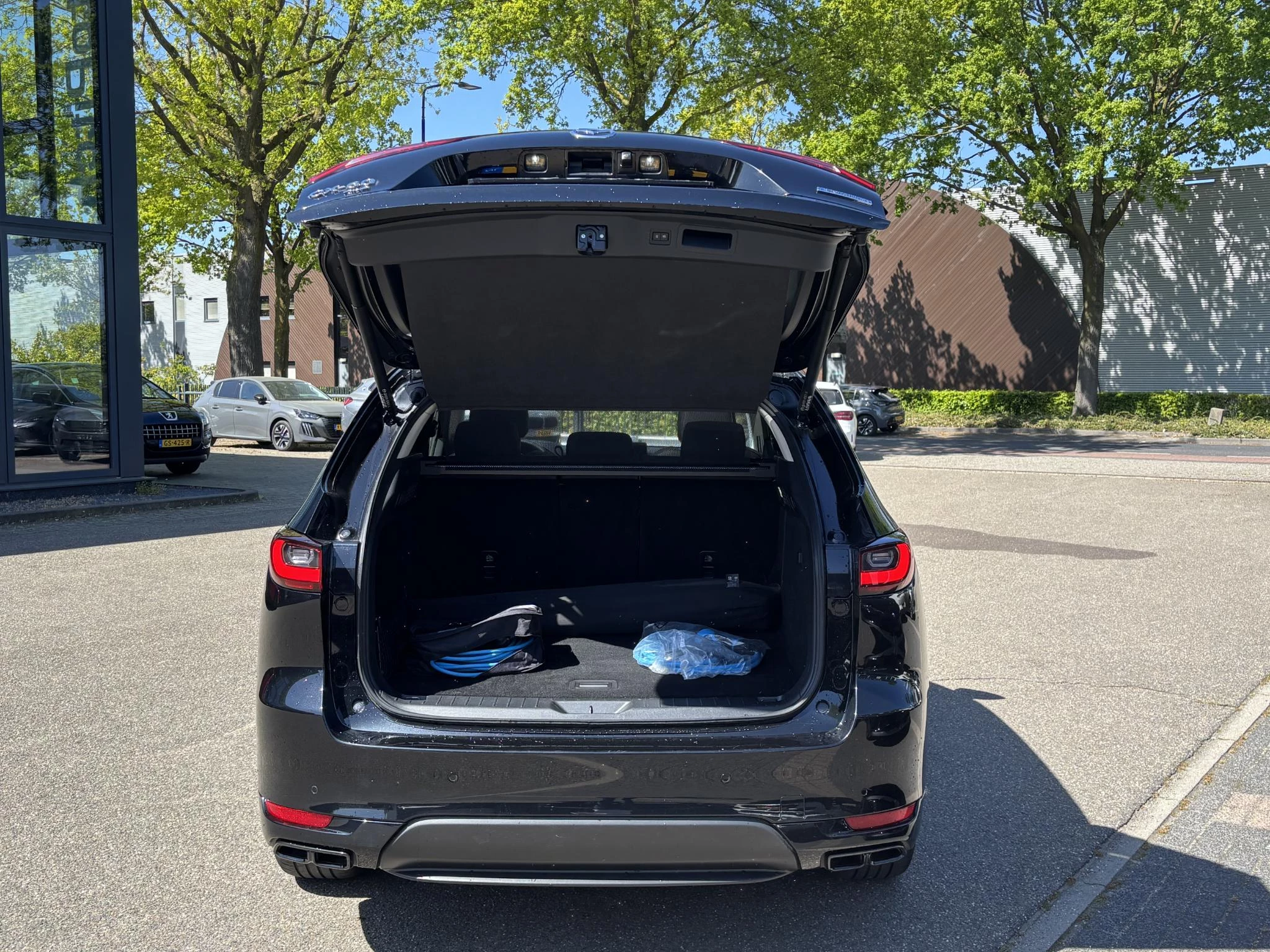 Hoofdafbeelding Mazda CX-60