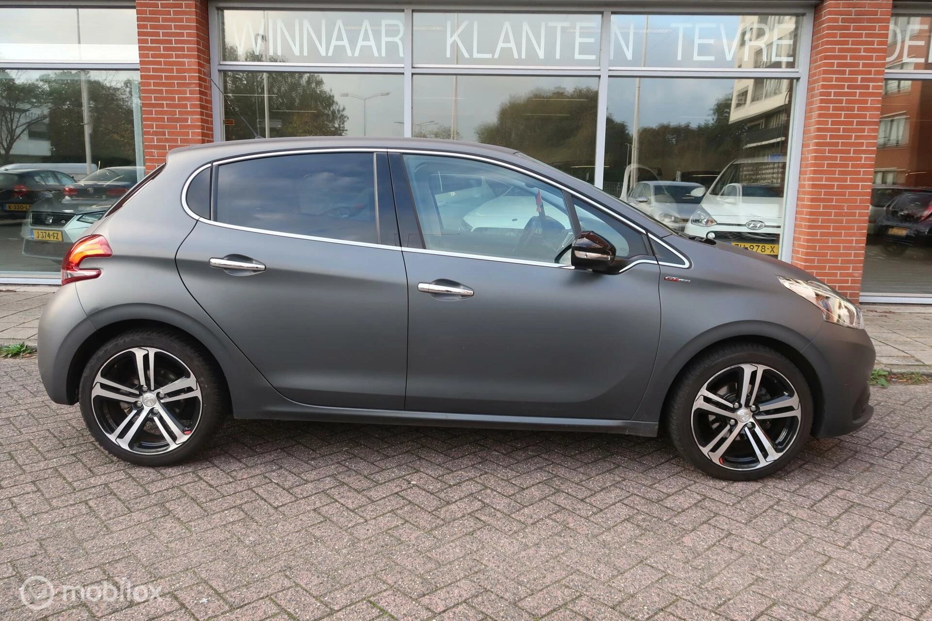 Hoofdafbeelding Peugeot 208