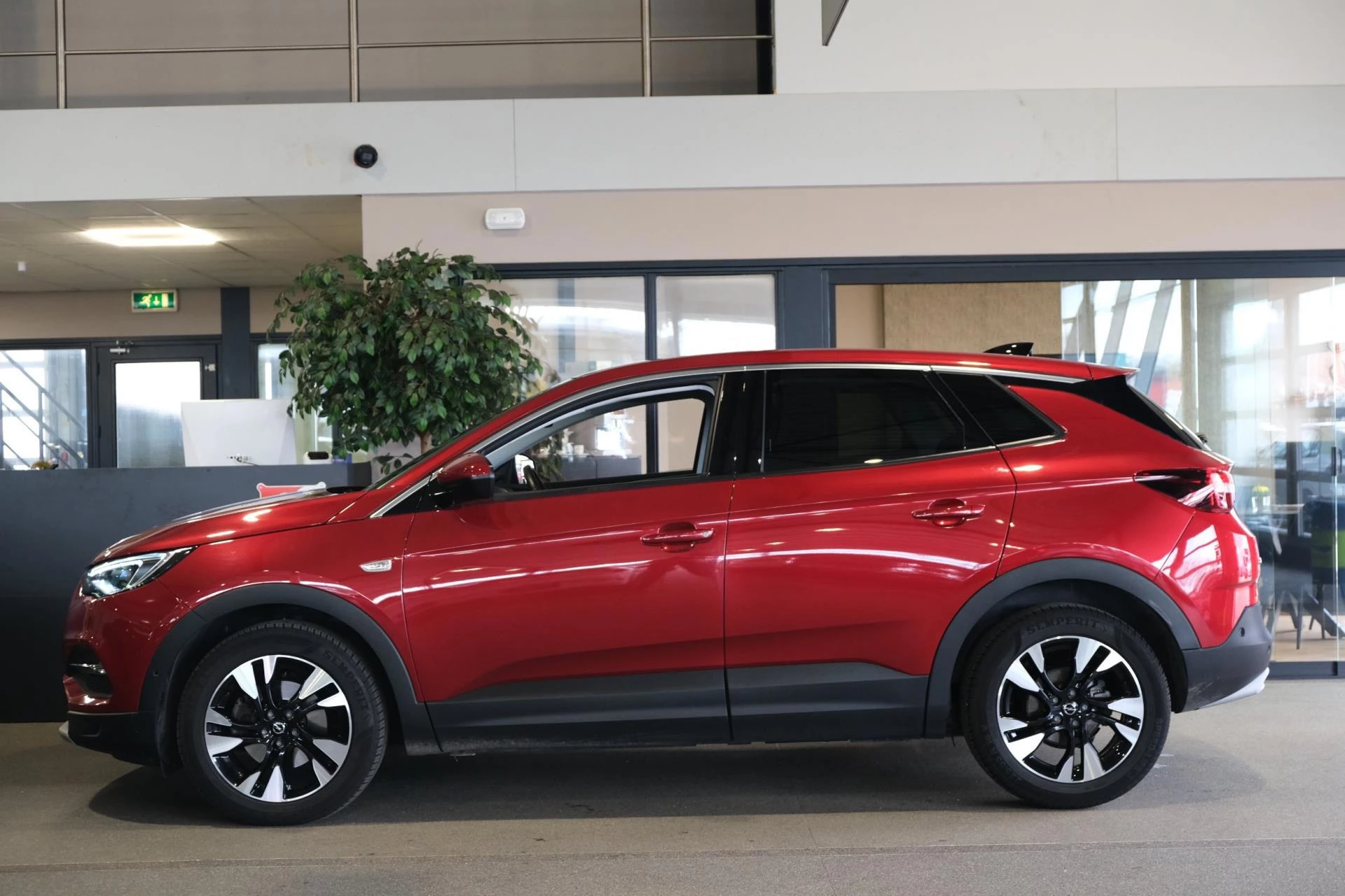 Hoofdafbeelding Opel Grandland X