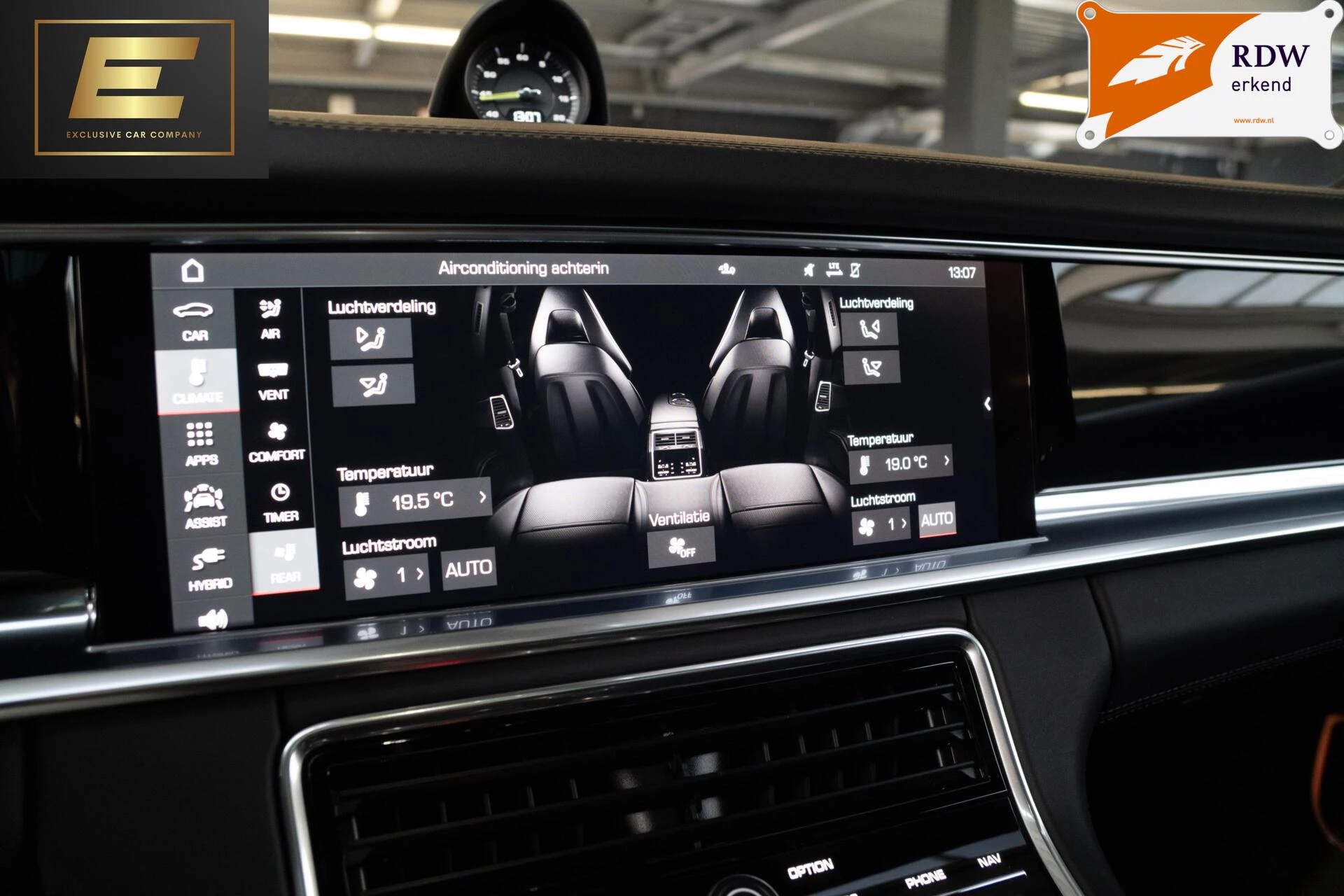 Hoofdafbeelding Porsche Panamera