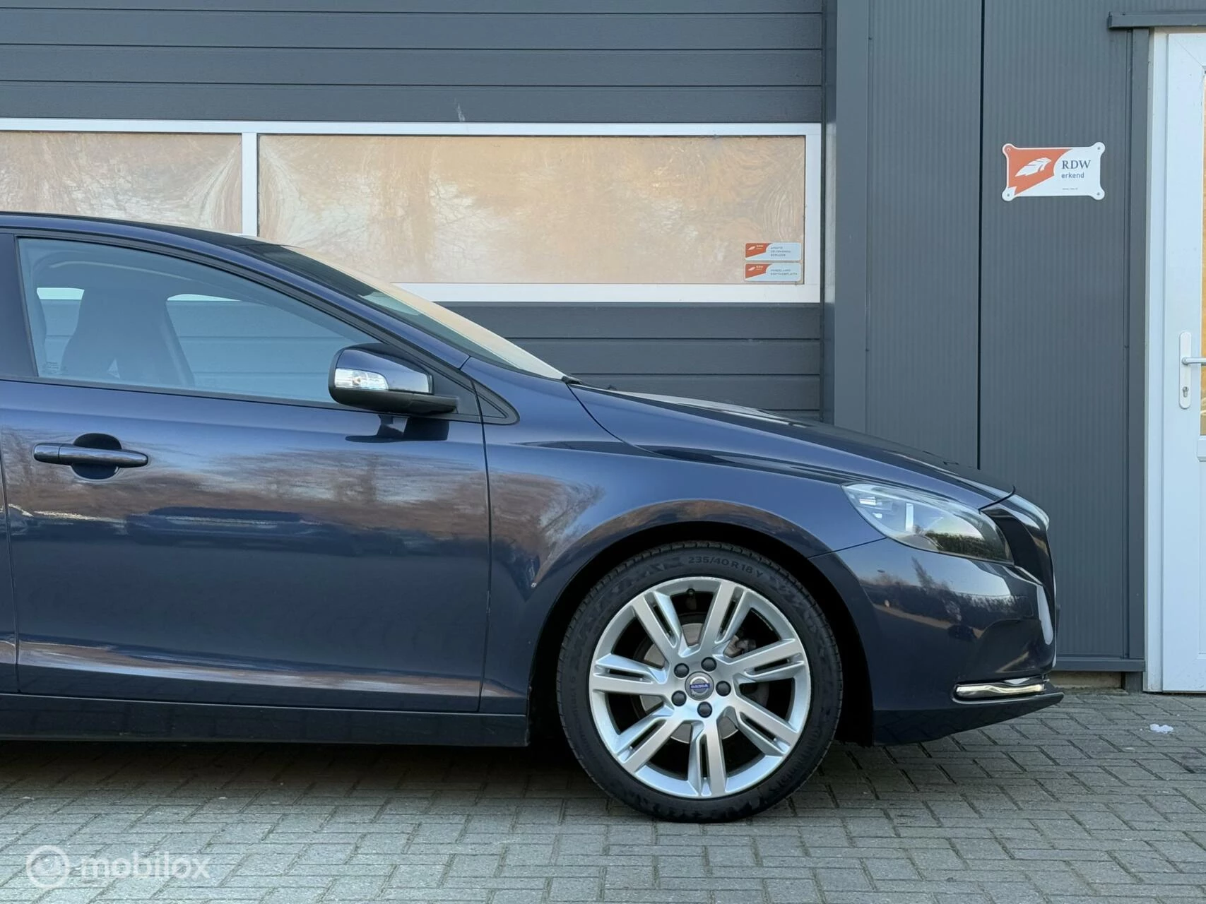 Hoofdafbeelding Volvo V40