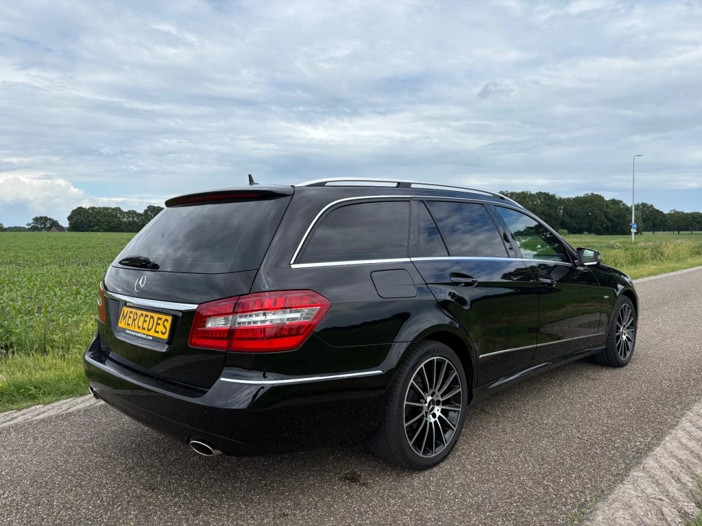 Hoofdafbeelding Mercedes-Benz E-Klasse