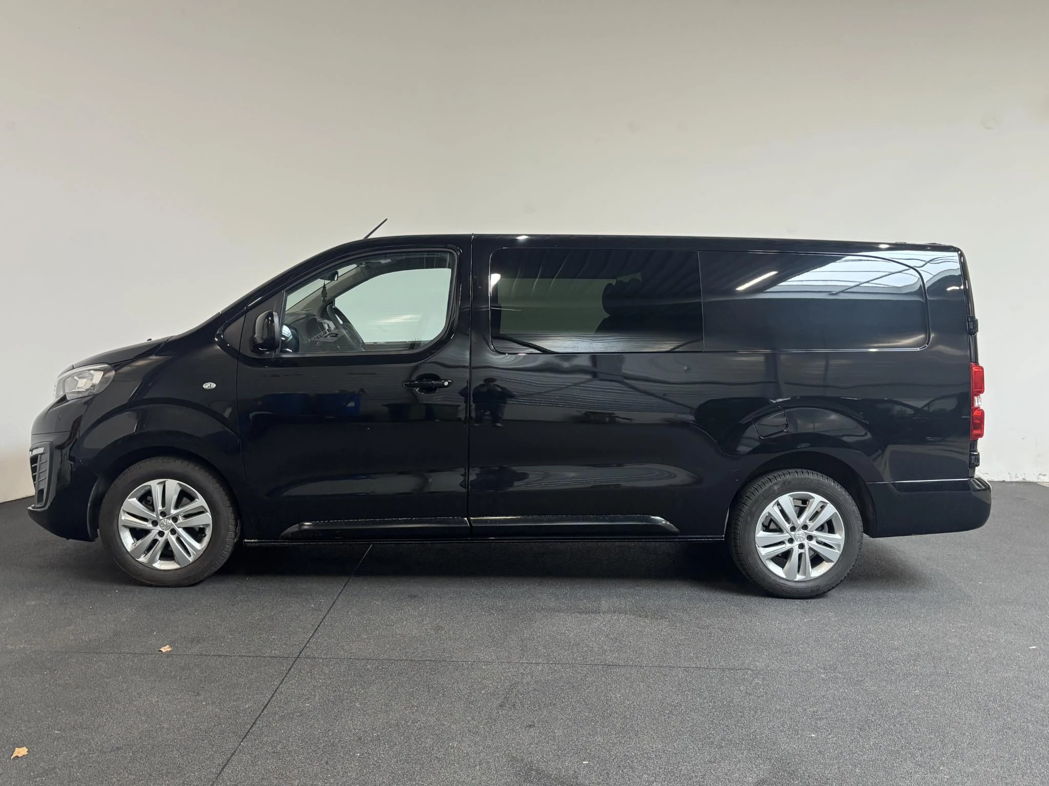 Hoofdafbeelding Peugeot Expert