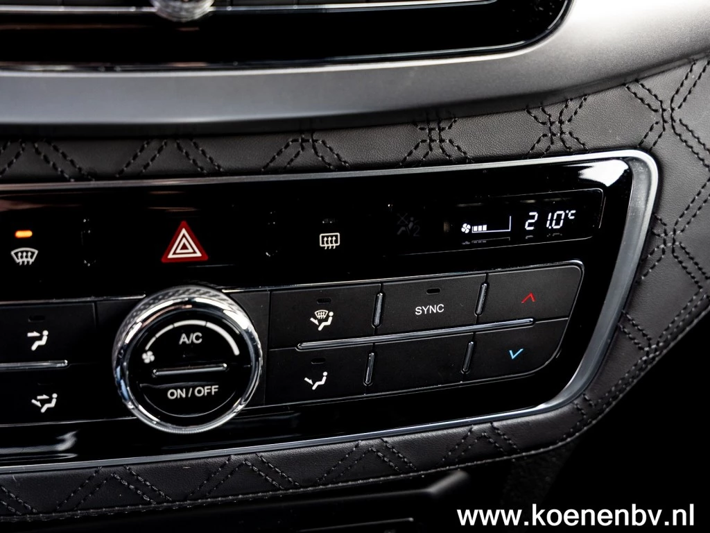 Hoofdafbeelding SsangYong Rexton