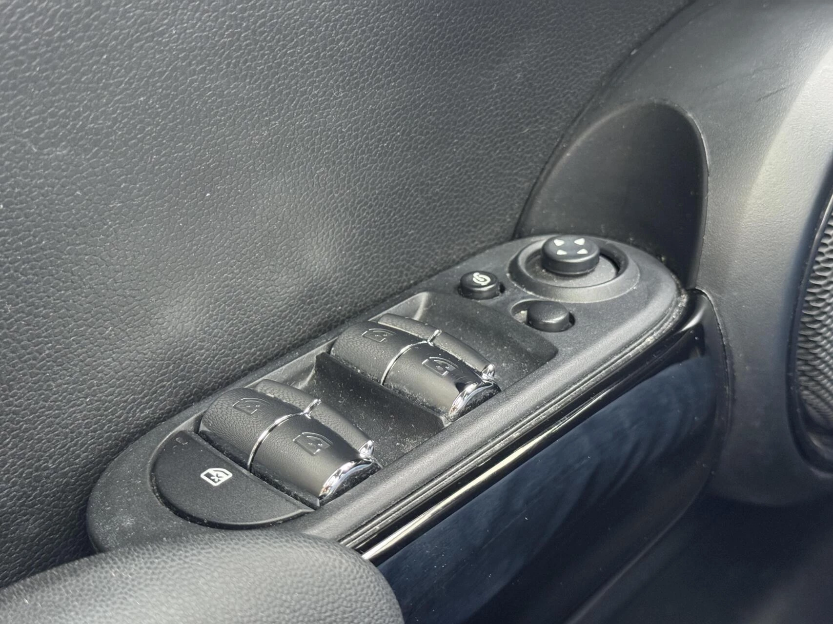 Hoofdafbeelding MINI One